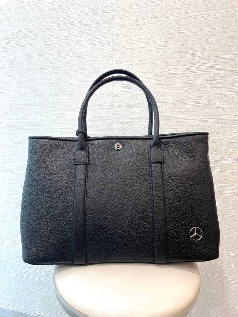 BARNEYS NEWYORKバーニーズニューヨークメルセデスベンツトートバッグ BARNEYS NEWYORK（バーニーズニューヨーク） トートバッグ 牛革