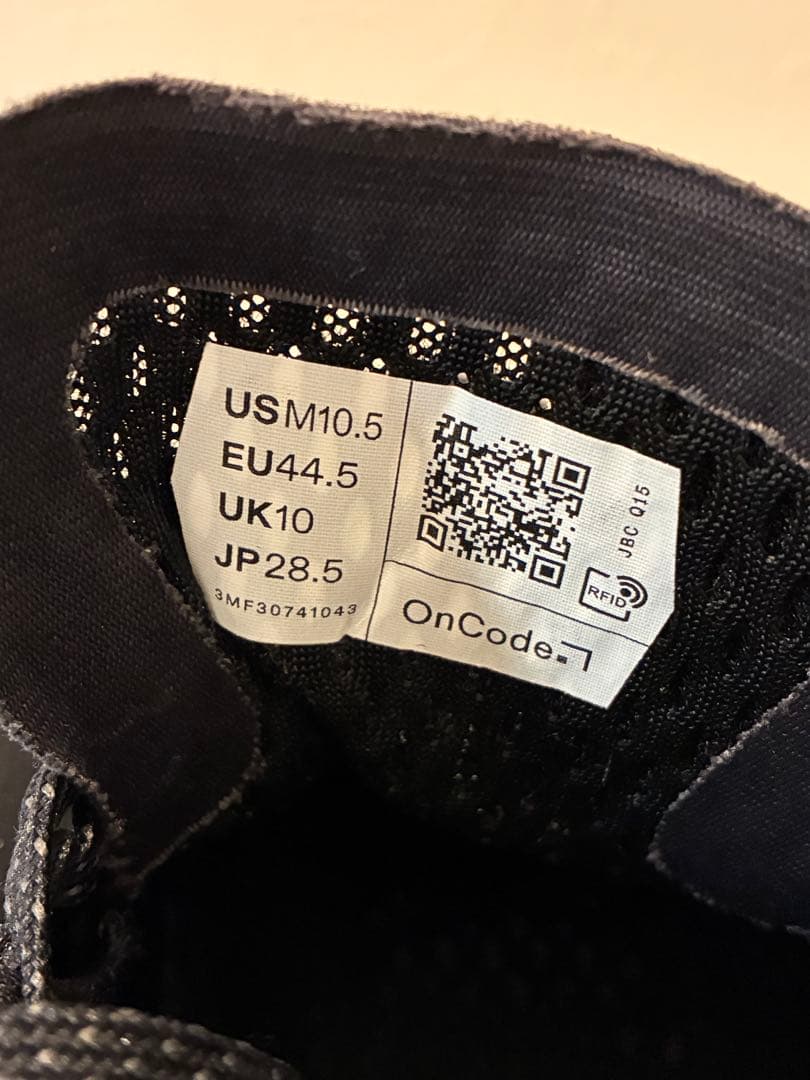 靴 On Cloudmonster 28.5cm