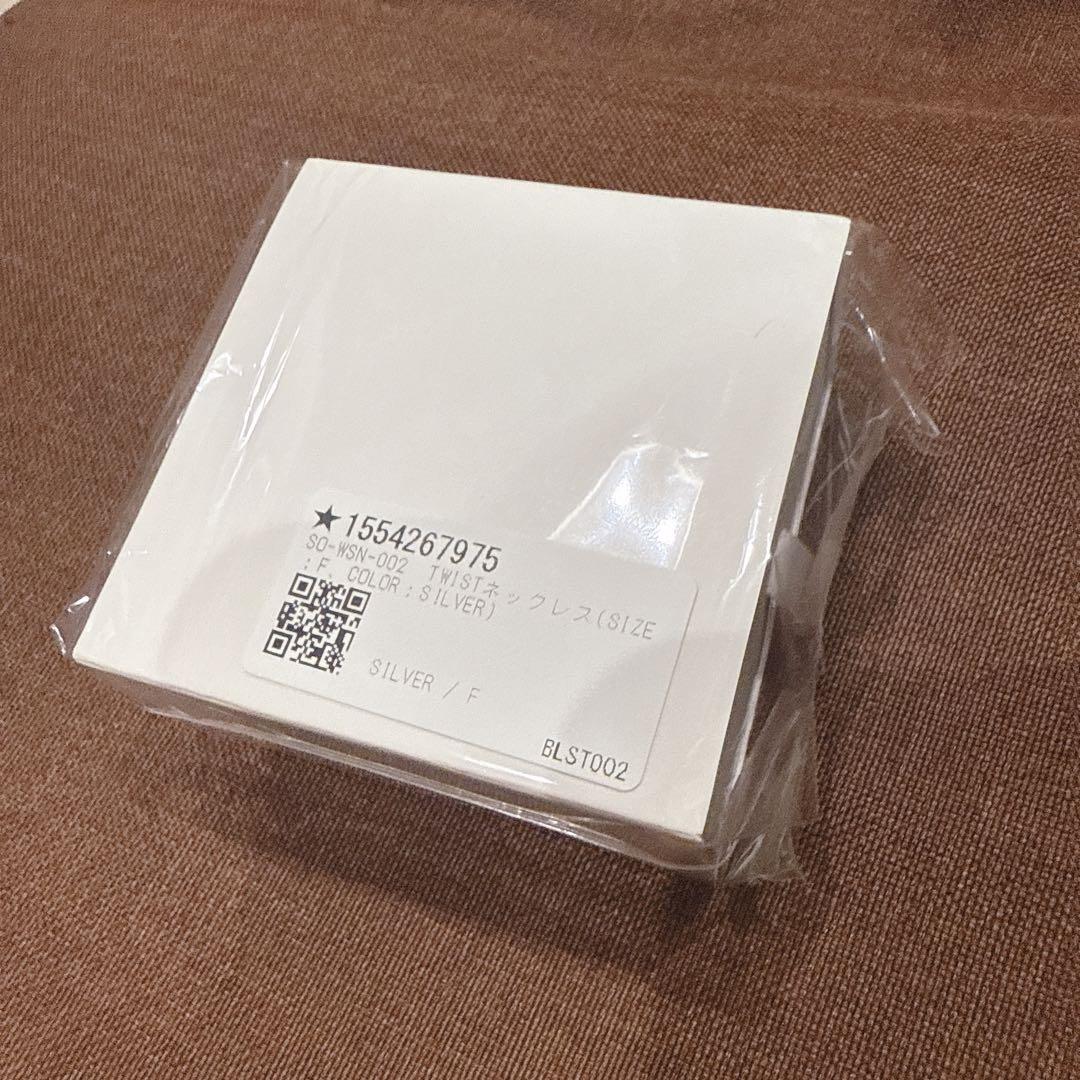 Nissy soireeO ソワレオー TWIST ネックレス