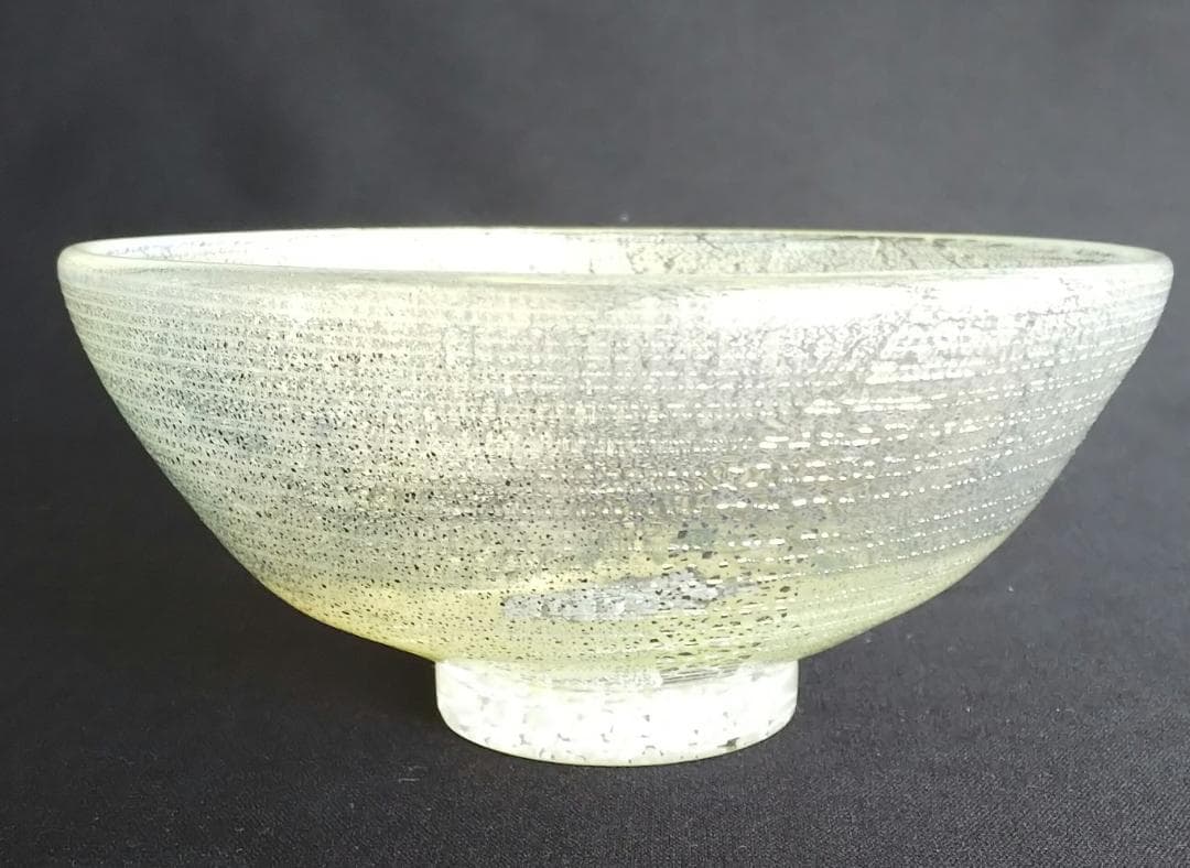 新品未使用☆藤原奈津江作 吹きガラスボール 「箔花」銀箔と花の掘り