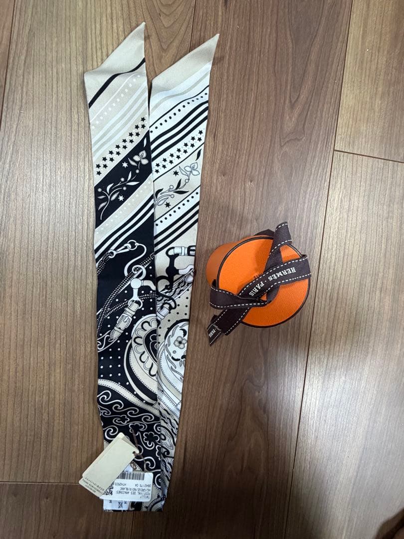 新品未使用　《アマゾンの祭典・バンダナ》エルメスツイリー