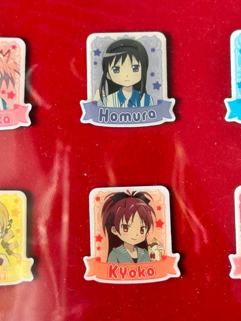 劇場版 魔法少女まどか☆マギカ　まどマギ　ローソン　前売り券　ピンズ　ピンバッジ