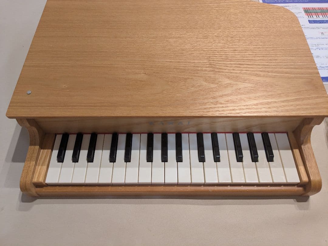 KAWAI　ミニピアノ　木製ミニピアノ 35鍵 知育玩具　グランドピアノ