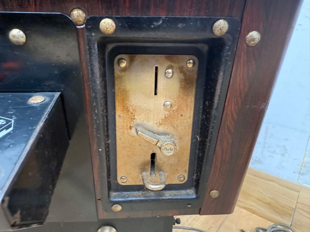 TG328☆直接引き取り歓迎☆麻雀☆ゲーム筐体☆ロイヤル麻雀☆鍵付き