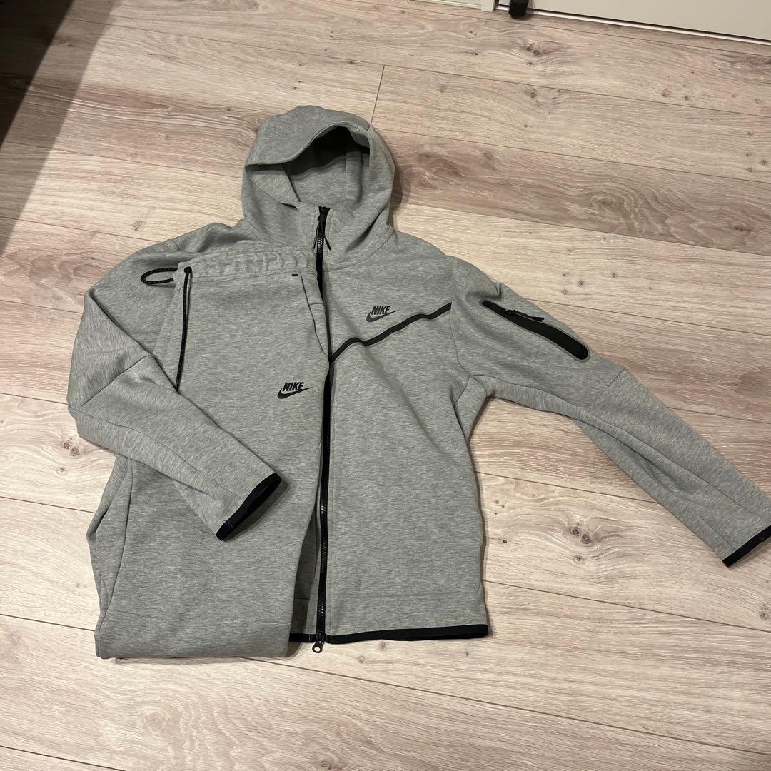品薄旧モデル】NIKE テックフリース セットアップ グレー【XL】 - メルカリ