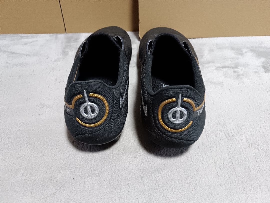 Nike Tiempo　レジェンド　9 エリート　HG 　25.5cm
