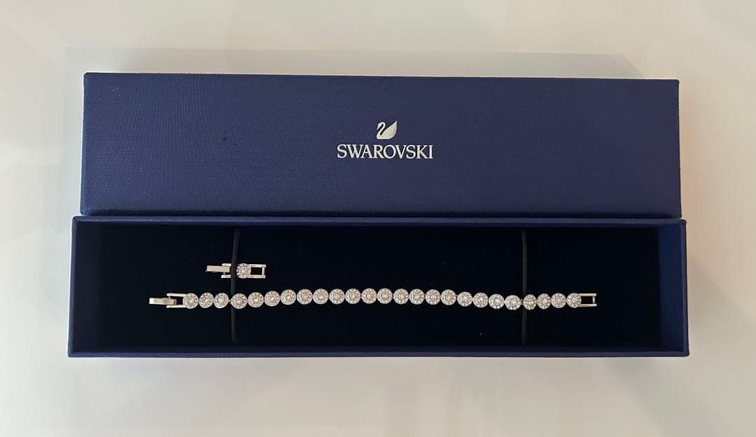 《新品》スワロフスキー　Una Angelic ブレスレット