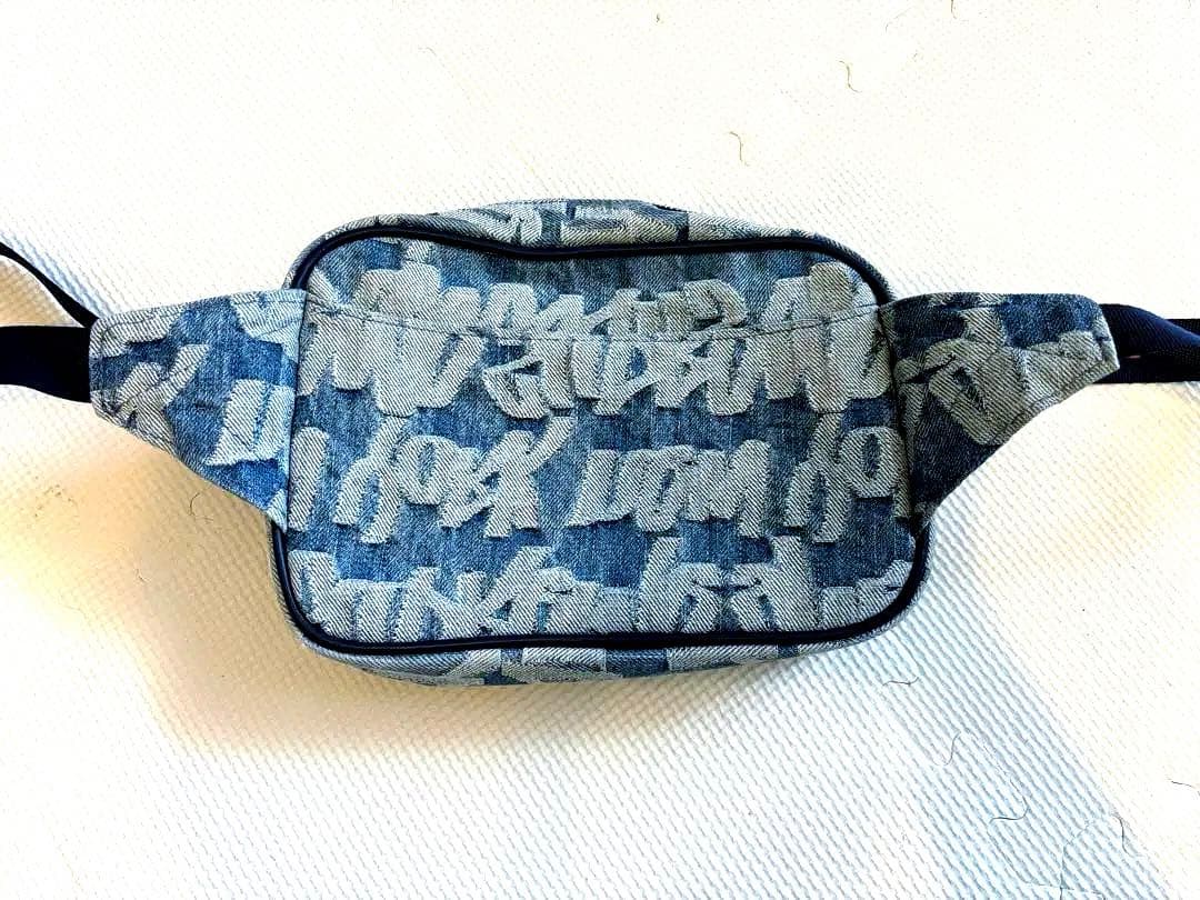 す*い様 美品Supreme ボディバッグ デニム ロゴ入り22ss - メルカリ