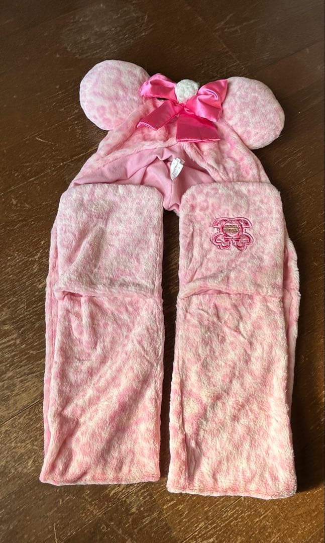 ディズニーミニー 豹柄ピンクファンキャップマフラー、フットカバー