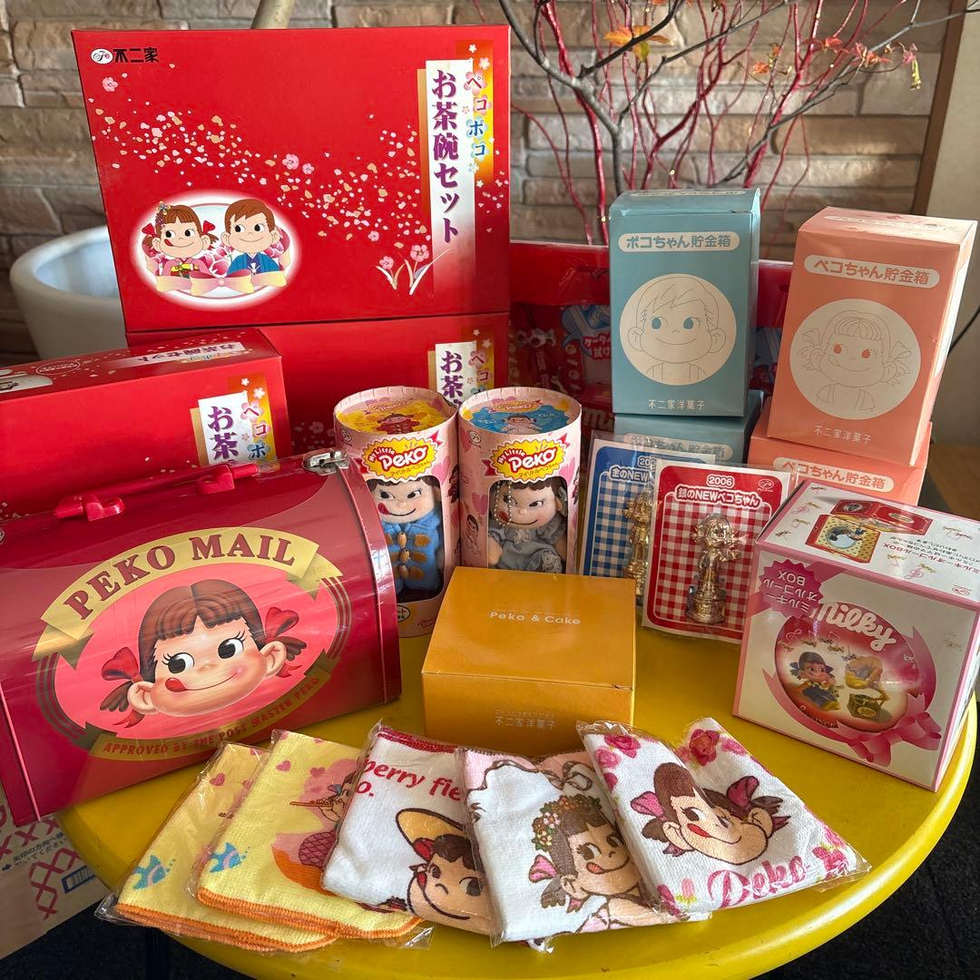 ペコちゃん お茶道具セット・オルゴール・貯金箱など21点セット