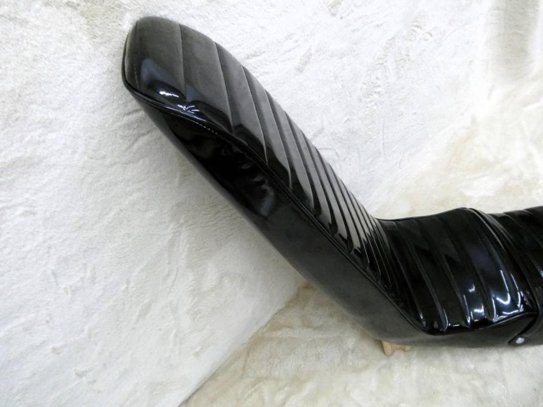 XJR400前期3段シート 黒エナ/三段シート60cm 4HM 400R - メルカリ
