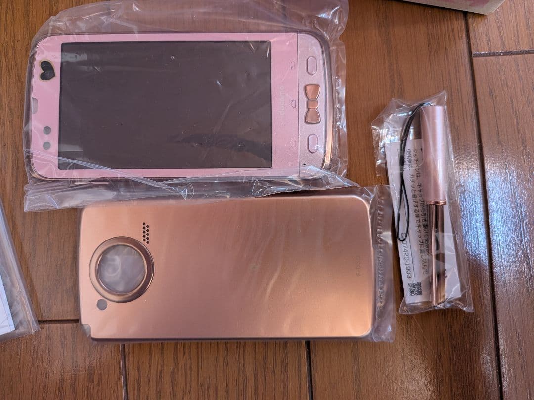 激レア・未使用 F-03D Girls' ガチピンク Popteenコラボ - メルカリ