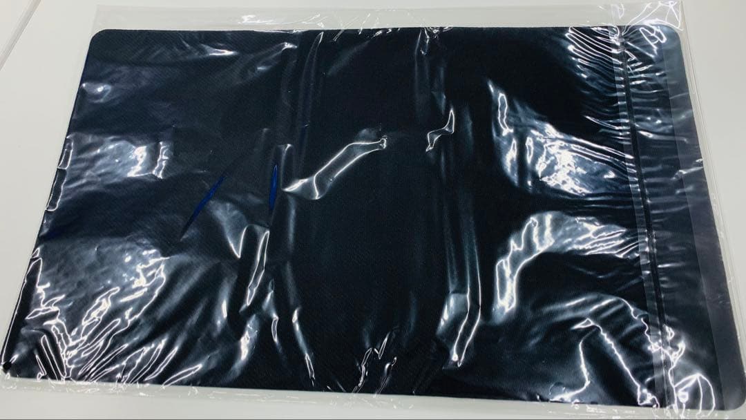 そだ杯 優勝者限定プレイマット 未開封 ワンピカード - メルカリ