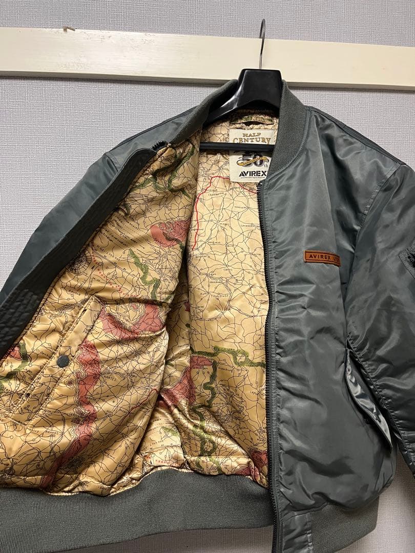 《50周年記念》MA-1 シグネチャー ビッグロゴ ジャケット／ AVIREX