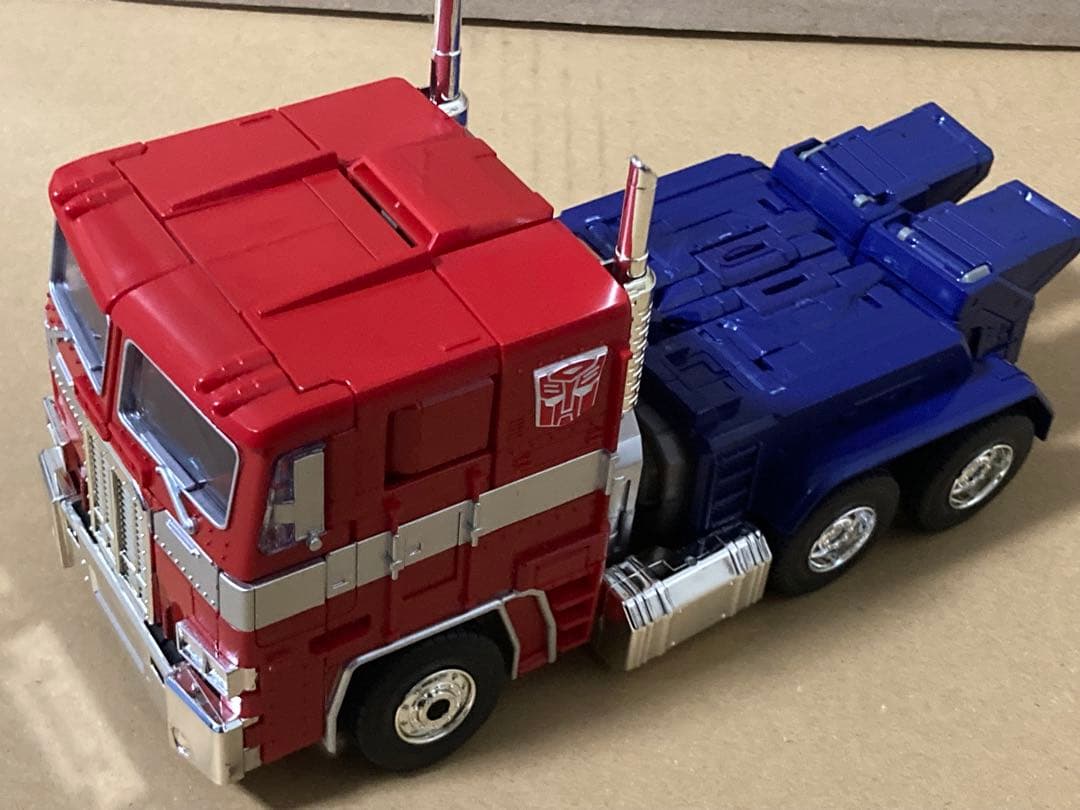 トランスフォーマー マスターピース MP-10 コンボイ