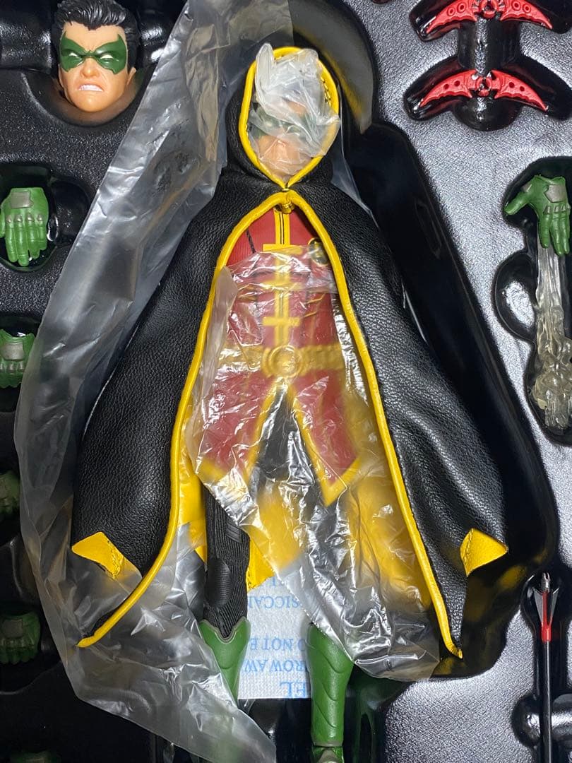 mezco バットマン ロビン ダミアン