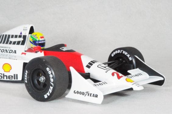 マクラーレン ホンダ MP4/5B / A.セナ【ワールド チャンピオン 】