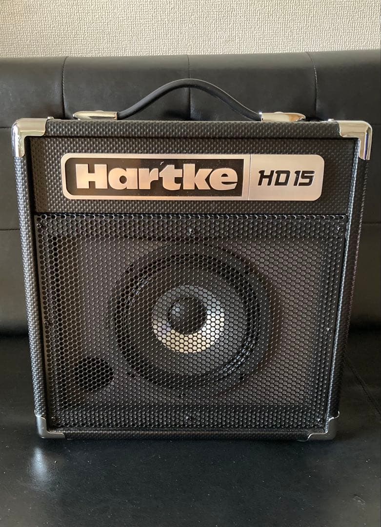 Hartke HD 15 ベースアンプ HARTKE HD15 学生 自宅 初心者 定番 おすすめ コンパクト 軽量 送料