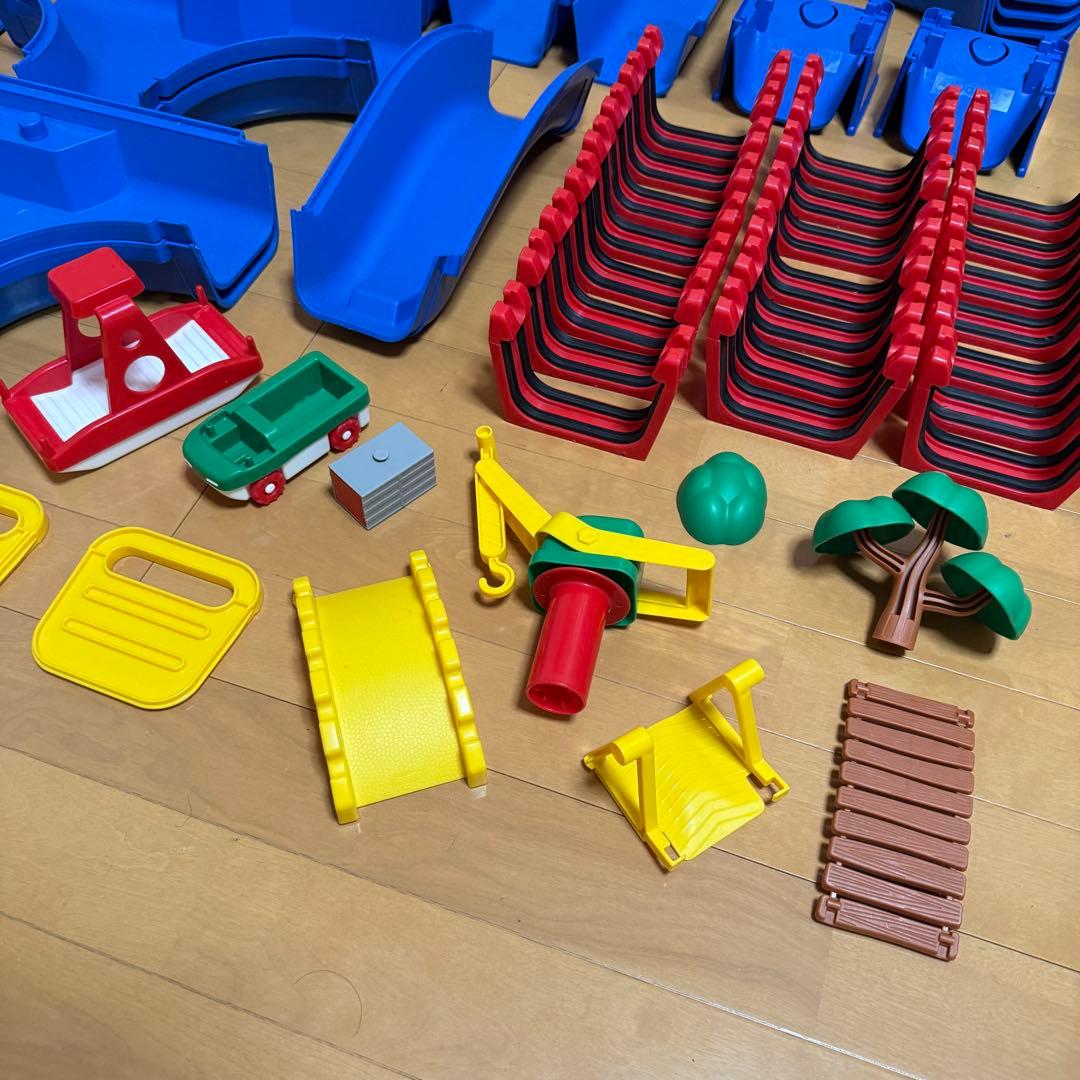 ボーネルンド アクアプレイ 大量 パーツ セット マウンテン ワールド