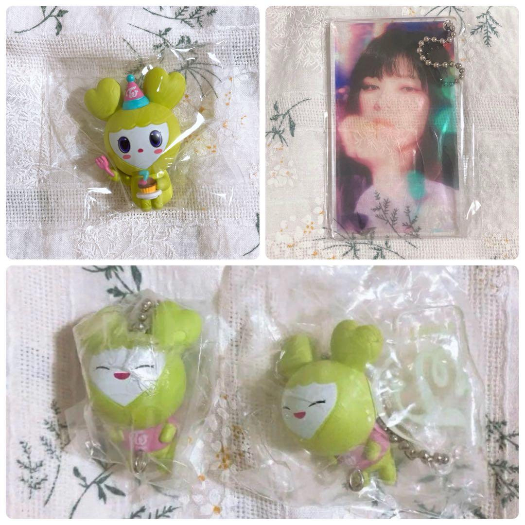 TWICE ジョンヨン ガチャガチャ ジョンブリー フォトキーホルダー