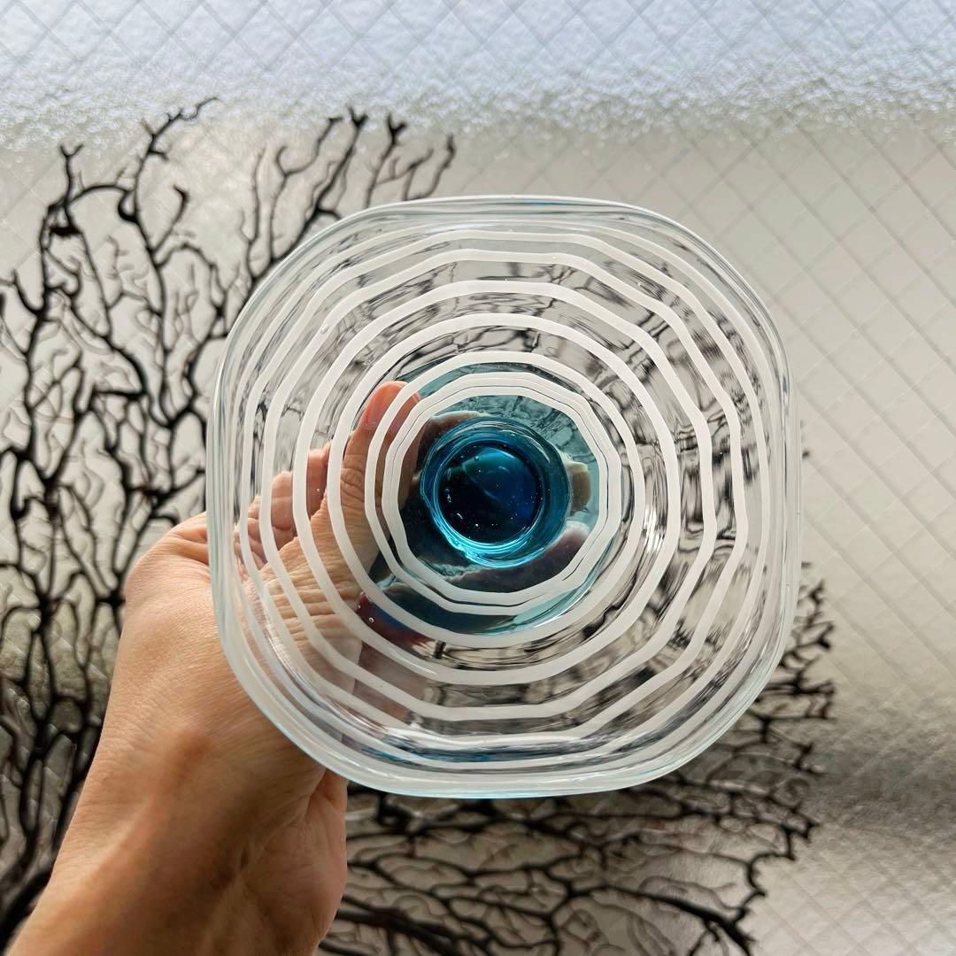 骨董 時代ガラス 超希少 四角型 白糸巻紋 水色脚付 氷コップ ウラン