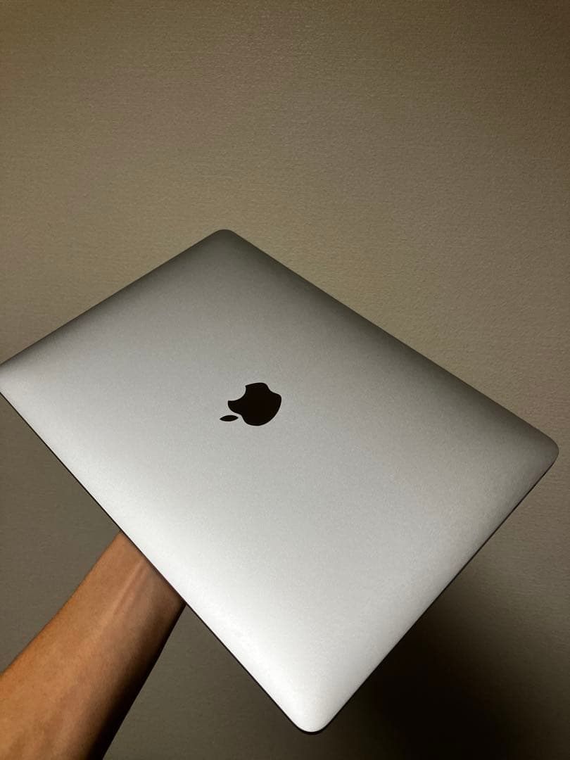【超美品】MacBook pro 2019 13.3inch(値下げ中)