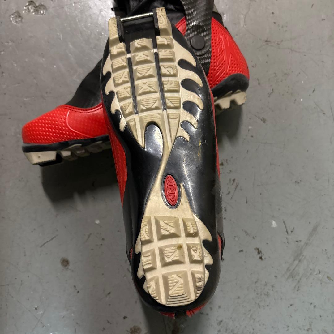 MADSHUS スキー用ブーツ 黒/赤 - メルカリ