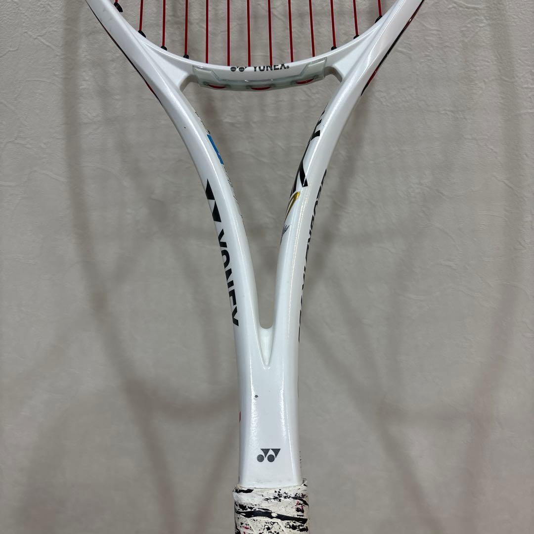 美品】【即購入⭕️】YONEX GEOBREAK 70S マットホワイト UL1 - メルカリ