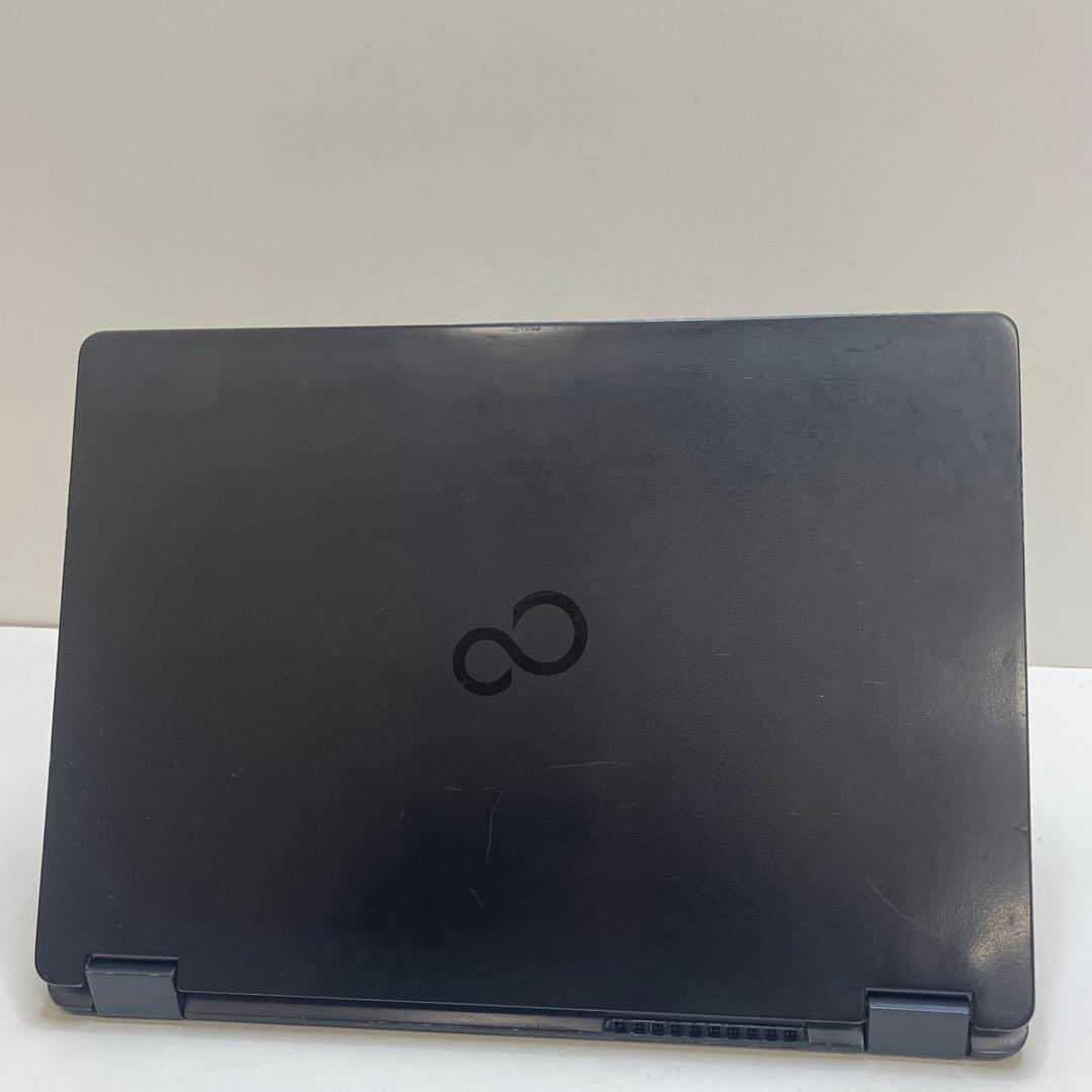 899 富士通 P727/R i7-7500U 8Gb SSD256Gb