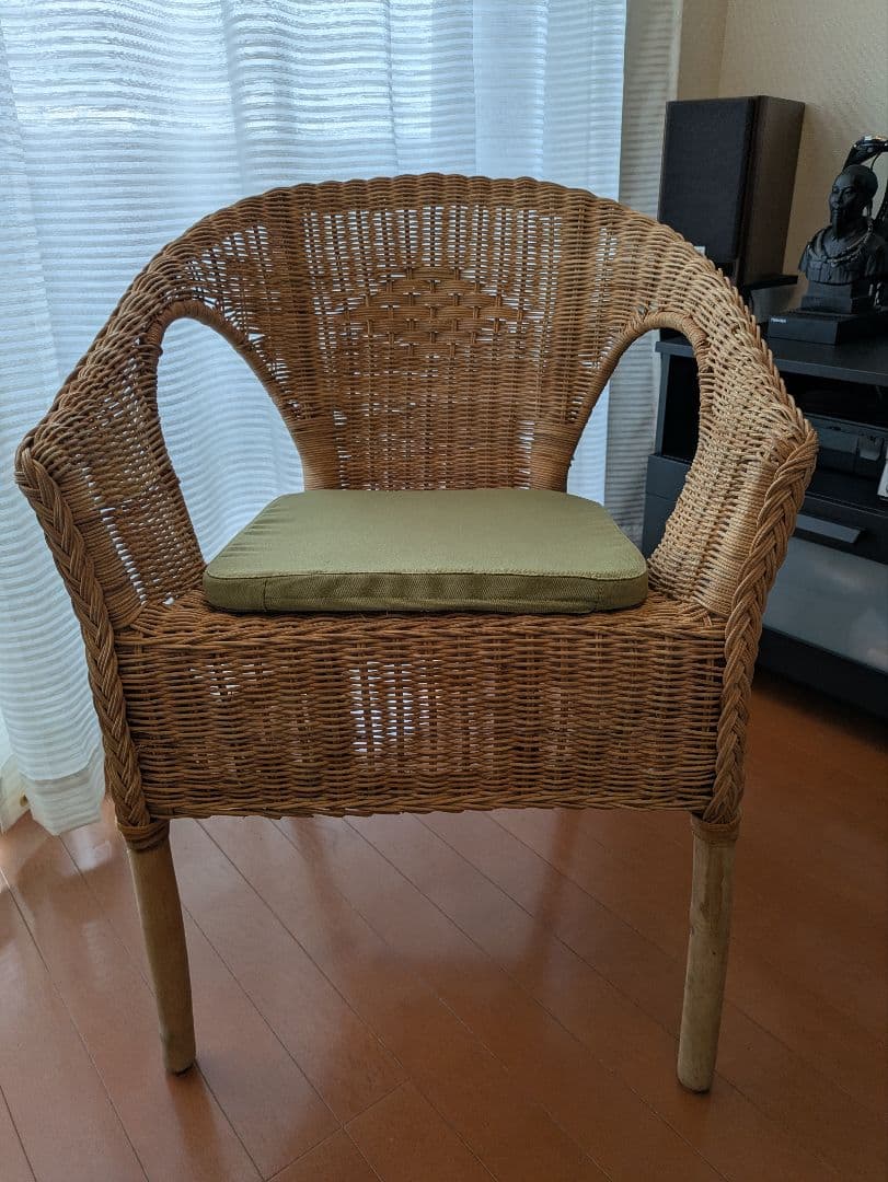 IKEAナチュラルラタンチェア クッション付き IKEAナチュラルラタンチェア クッション付き www.cosaga.com