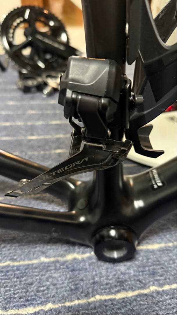 R8150セット Shimano Ultegra R8150 Di2 Groupset - 12 Speed