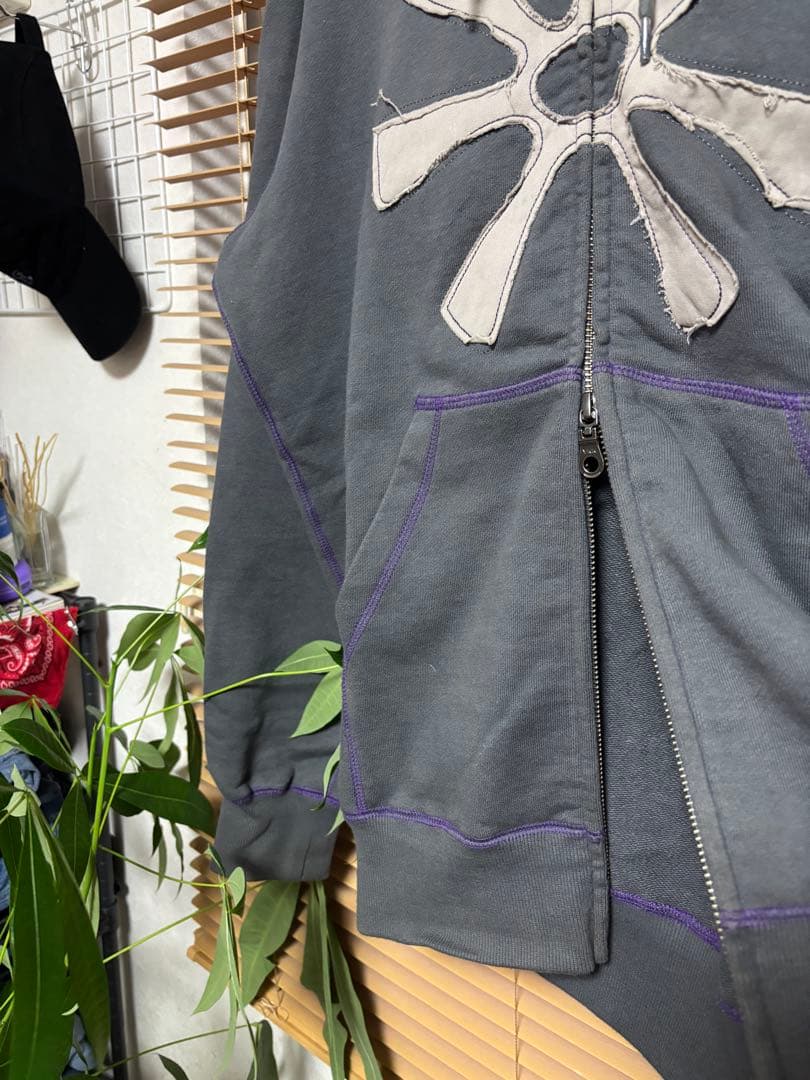 ベストセラー 商品ファッション - De-void* × FUTURE ARCHIVE / ZIP HOODIE