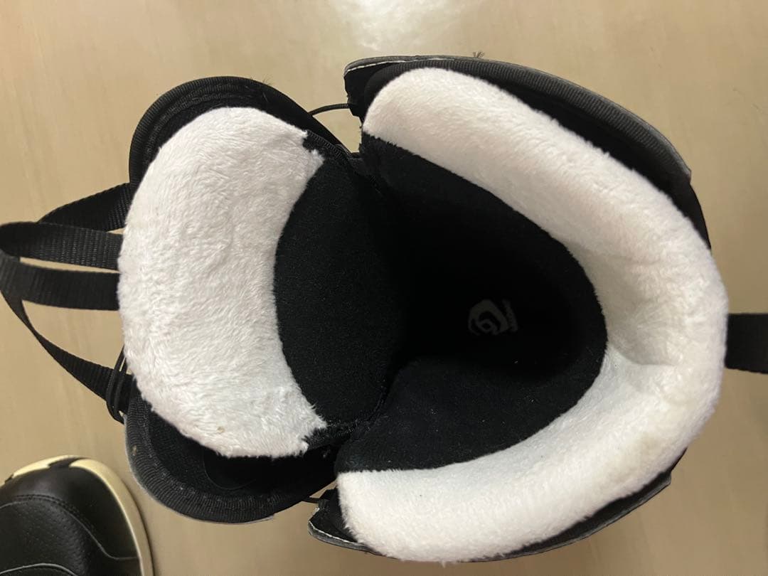 salomon faction 26.0cm スノーボード　ブーツ