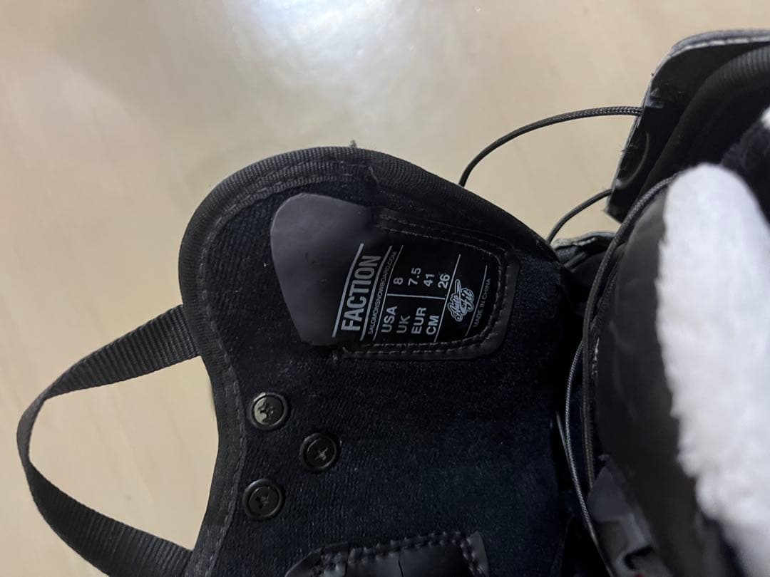 salomon faction 26.0cm スノーボード　ブーツ