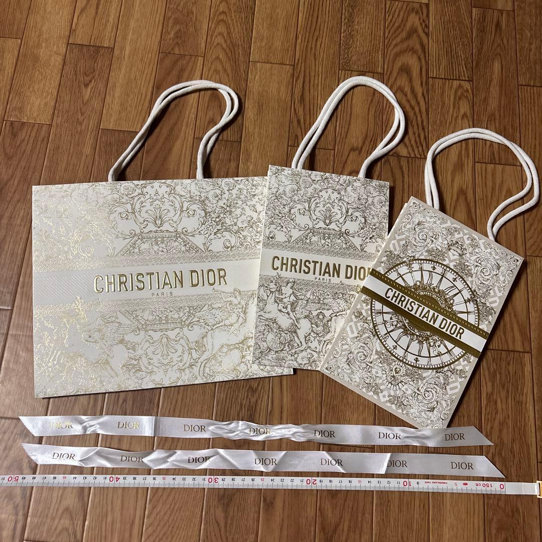 CHRISTIAN DIORクリスチャンディオール紙袋3枚セットリボン付き - メルカリ