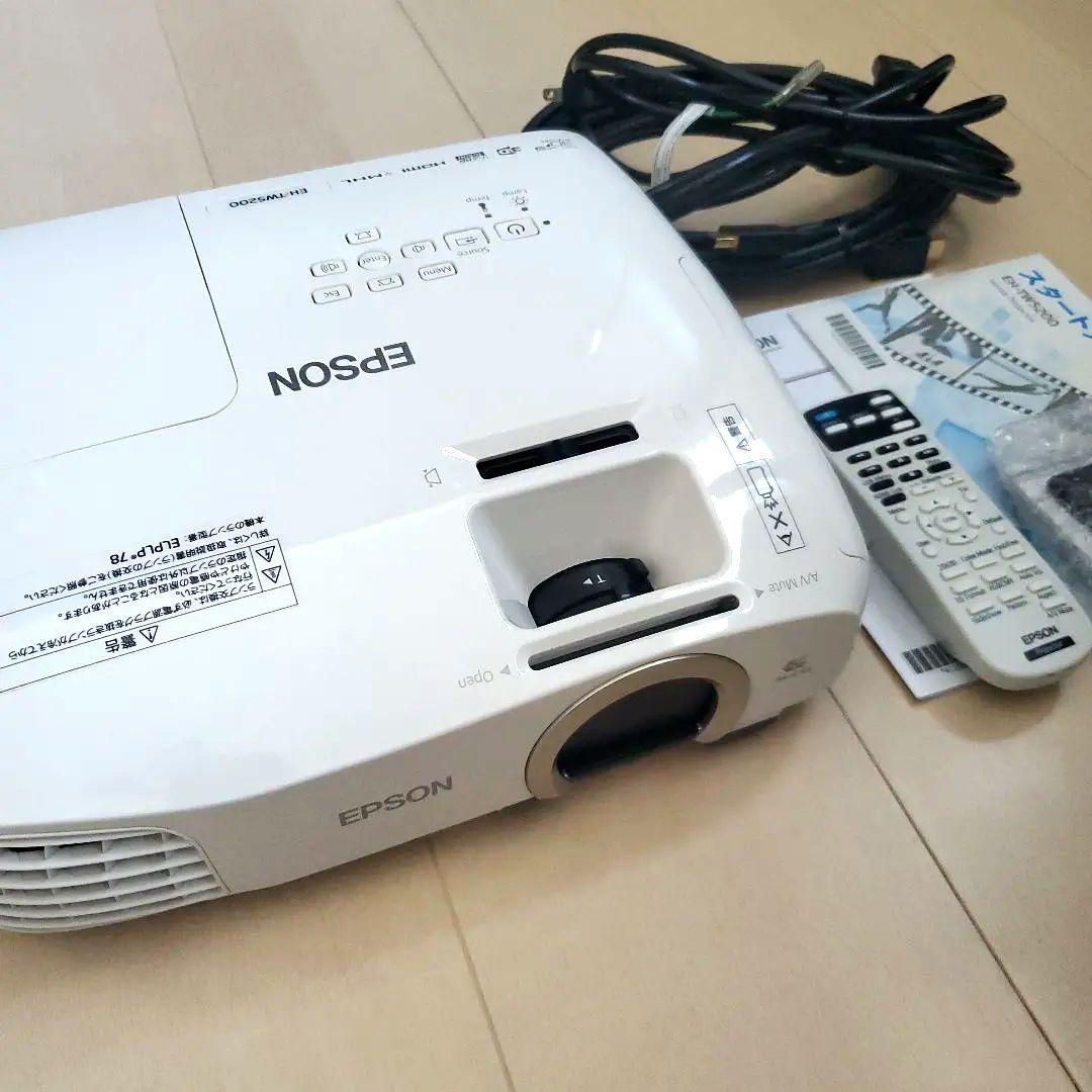 美品】EPSON EH-TW5200 エプソン プロジェクター 本体 - メルカリ
