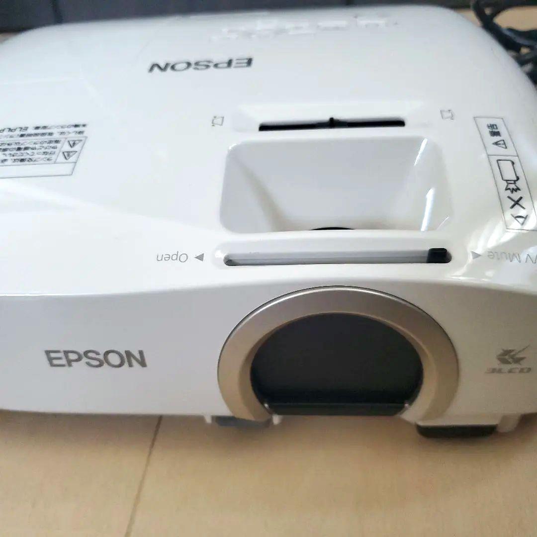 美品】EPSON EH-TW5200 エプソン プロジェクター 本体 - メルカリ