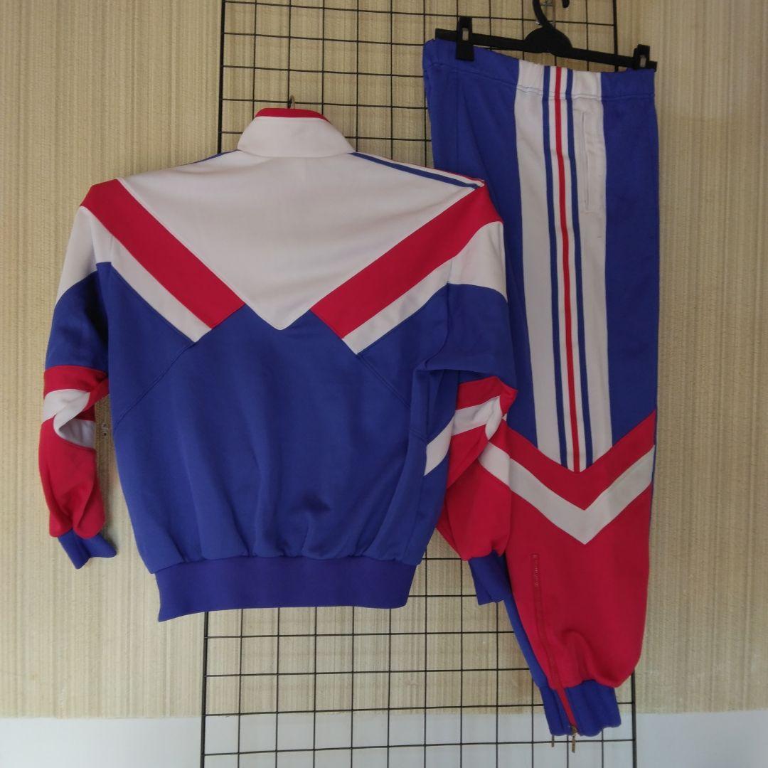 adidasデサント時代90年代前半の トーニングジャケット＆パンツ
