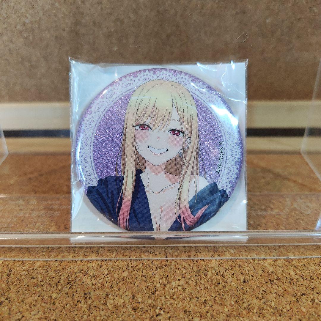 その着せ替え人形は恋をする　アトレ　グリッター缶バッジ　喜多川海夢