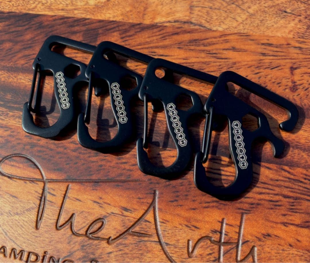 新品 TheArth 幕男 4th くろ たいがー カラビナ付き