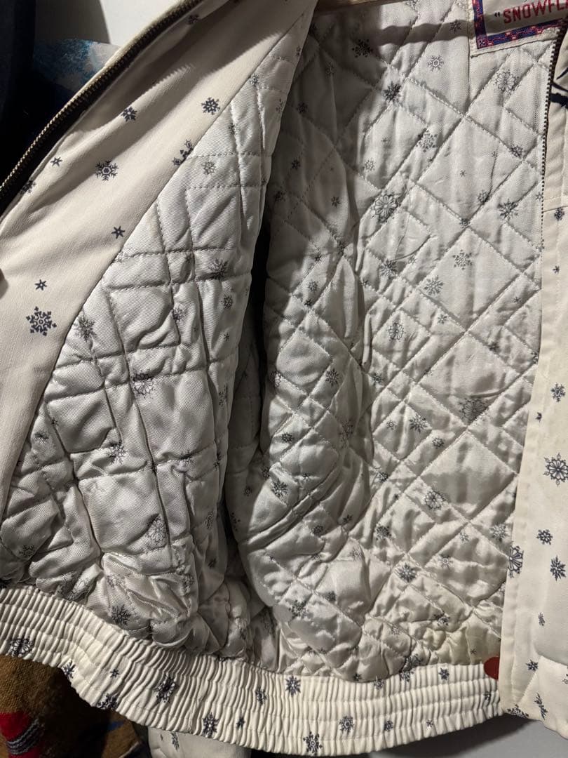 B*e様 50s ギャバジャン スキー柄 スノーフレーク - メルカリ