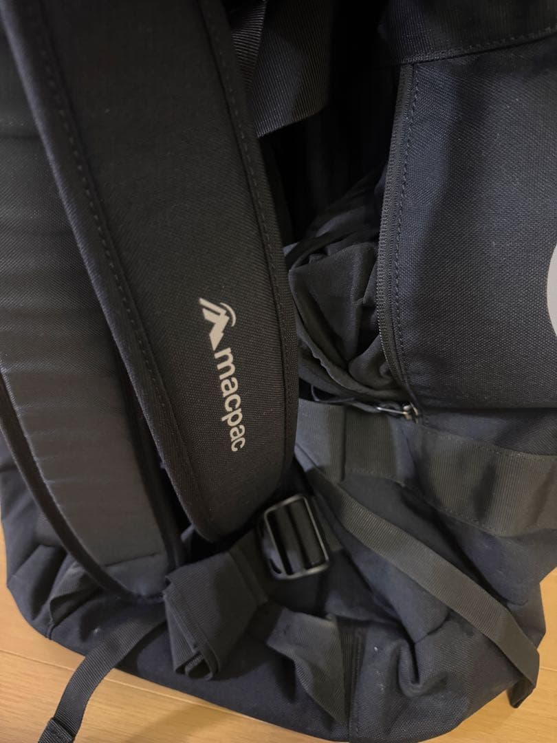 Macpac ウィールドダッフル80 MM82512R - メルカリ