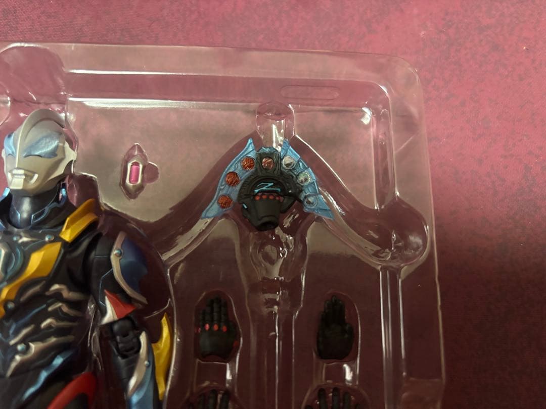 フィギュアーツウルトラマンジードギャラクシーライジング　改造ゼットライザー付