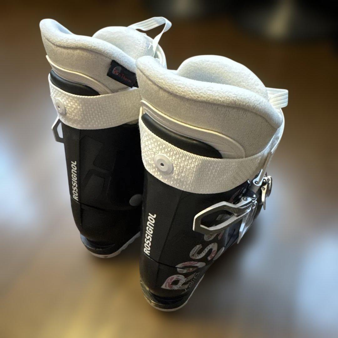 ROSSIGNOL 女性スキーブーツ KELIA 50 軽量・幅広 25.5cm