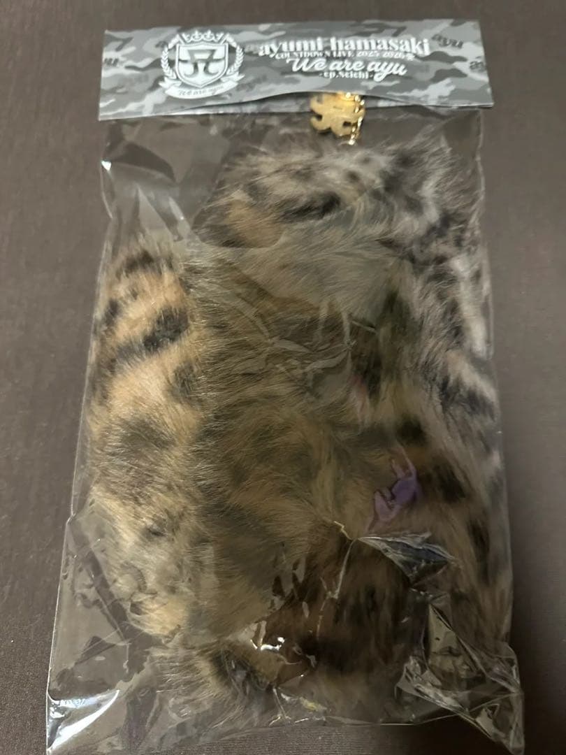 浜崎あゆみ テールチャーム レオパード柄 しっぽ カウコン