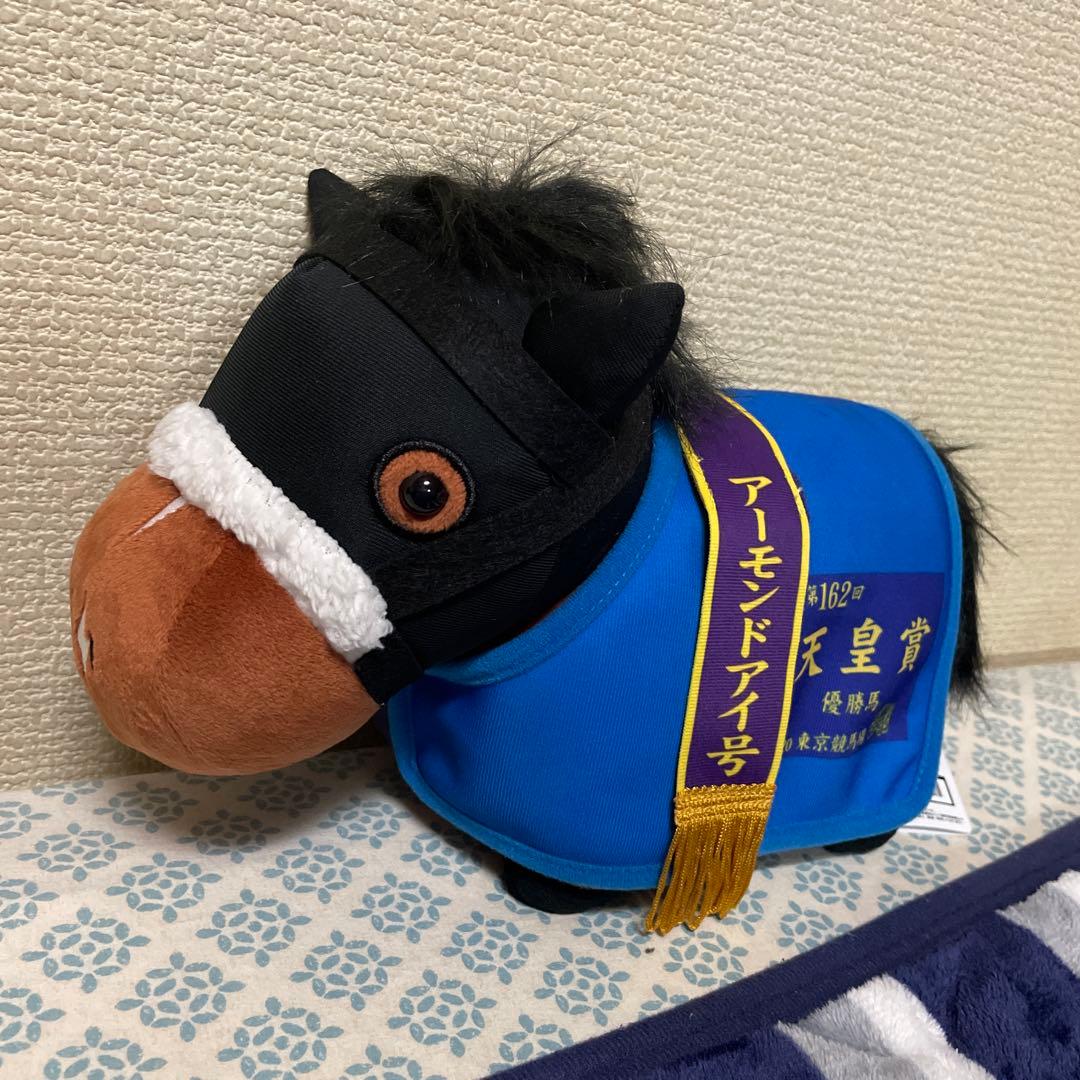 サラブレッドコレクション　馬服コスチュームぬいぐるみ　6頭セット