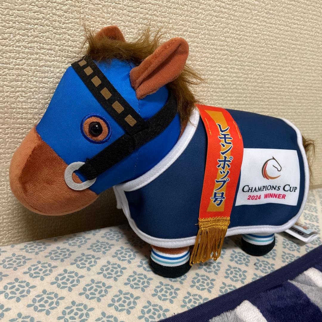 サラブレッドコレクション　馬服コスチュームぬいぐるみ　6頭セット