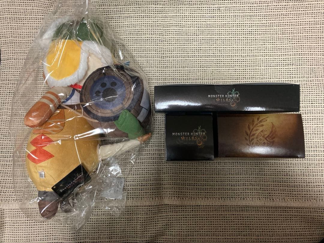 モンスターハンターワイルズ　回復薬ボトル　ぬいぐるみ　アクリルクロック　セット