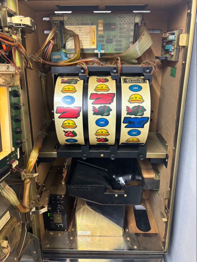 ロデオ サラリーマン金太郎 4号機 パチスロ実機 スロット 家庭用電源　送料込