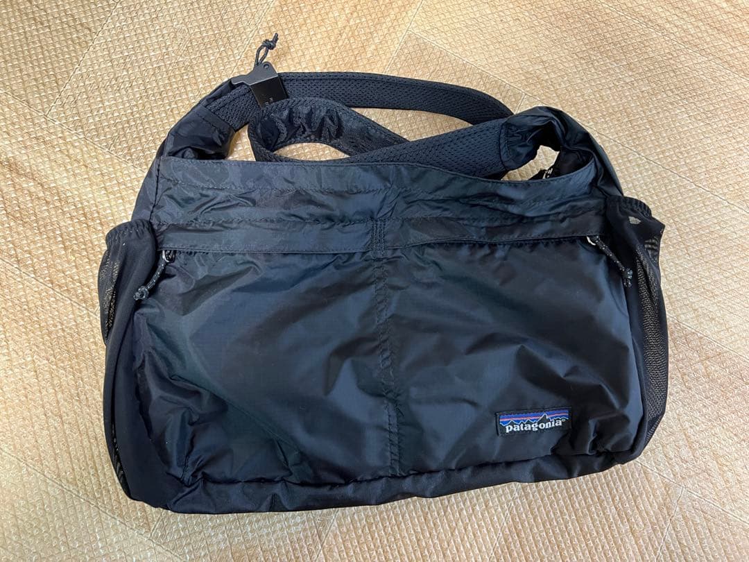 パタゴニア patagoniaライトウェイト トラベル クーリエ バッグ patagonia(パタゴニア) / /ライトウェイトトラベルクーリエ/ショルダー